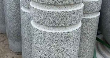 许昌 芝麻白花岗岩挡车柱、隔离柱多少钱