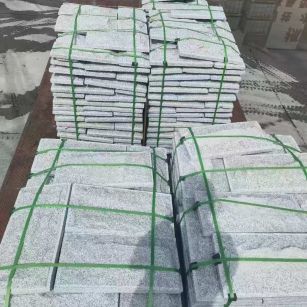 许昌 芝麻白蘑菇石装车出货