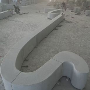 许昌 花岗岩整石坐凳拼装