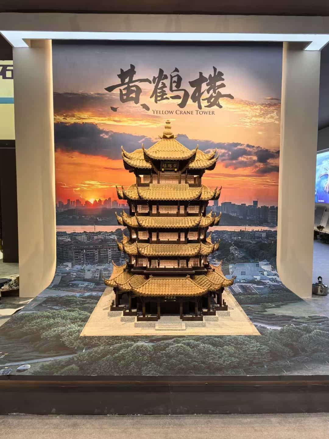许昌仿古石文创作品-黄鹤楼