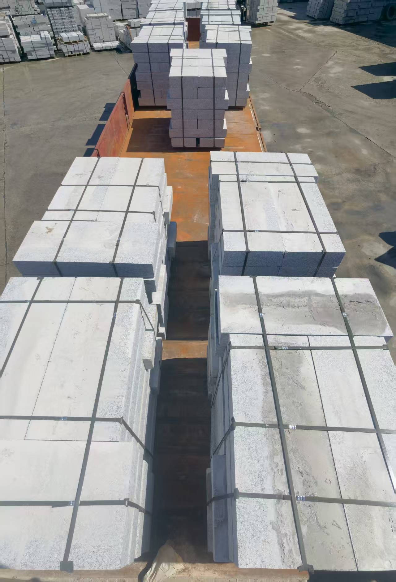 许昌 路沿石装车出货