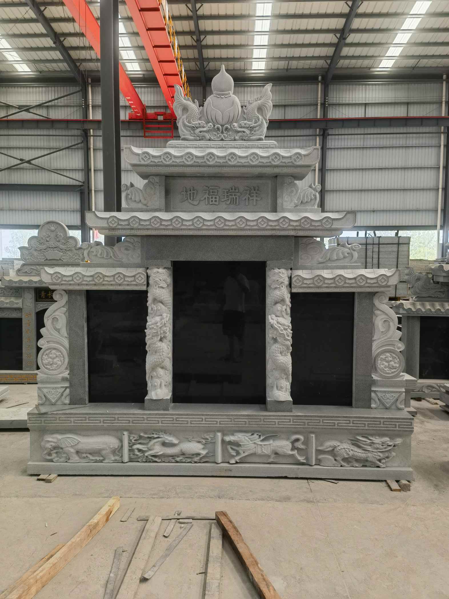 许昌 芝麻灰高档墓碑、土墓，一套也支持定做