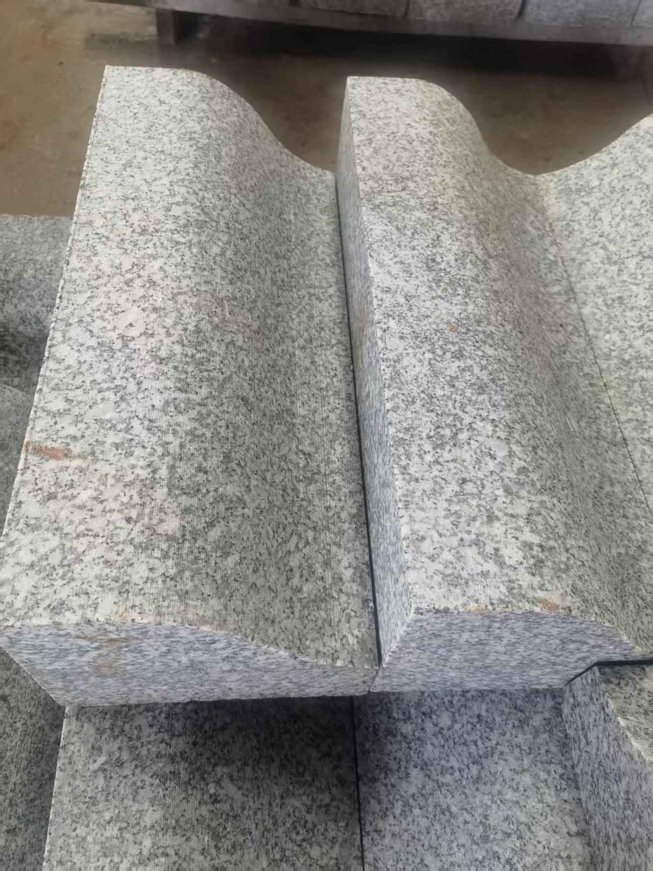 许昌芙蓉白S型拉丝面路沿石